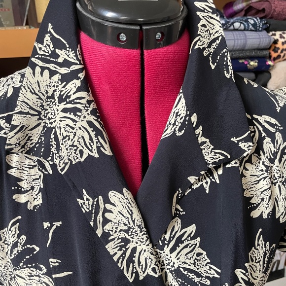 Vintage DKNY Rayon Floral Print Dress in Darkest Navy - Picture 9 of 9